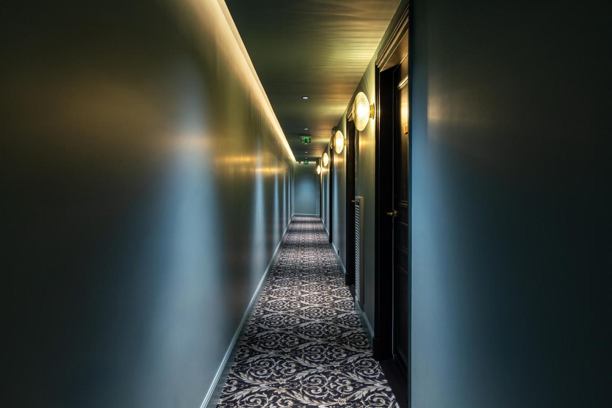 Hotel & Spa Napoleon Fontainebleau Bagian luar foto