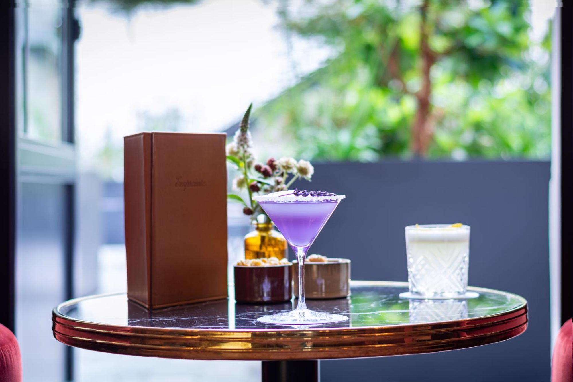 Hotel & Spa Napoleon Fontainebleau Bagian luar foto