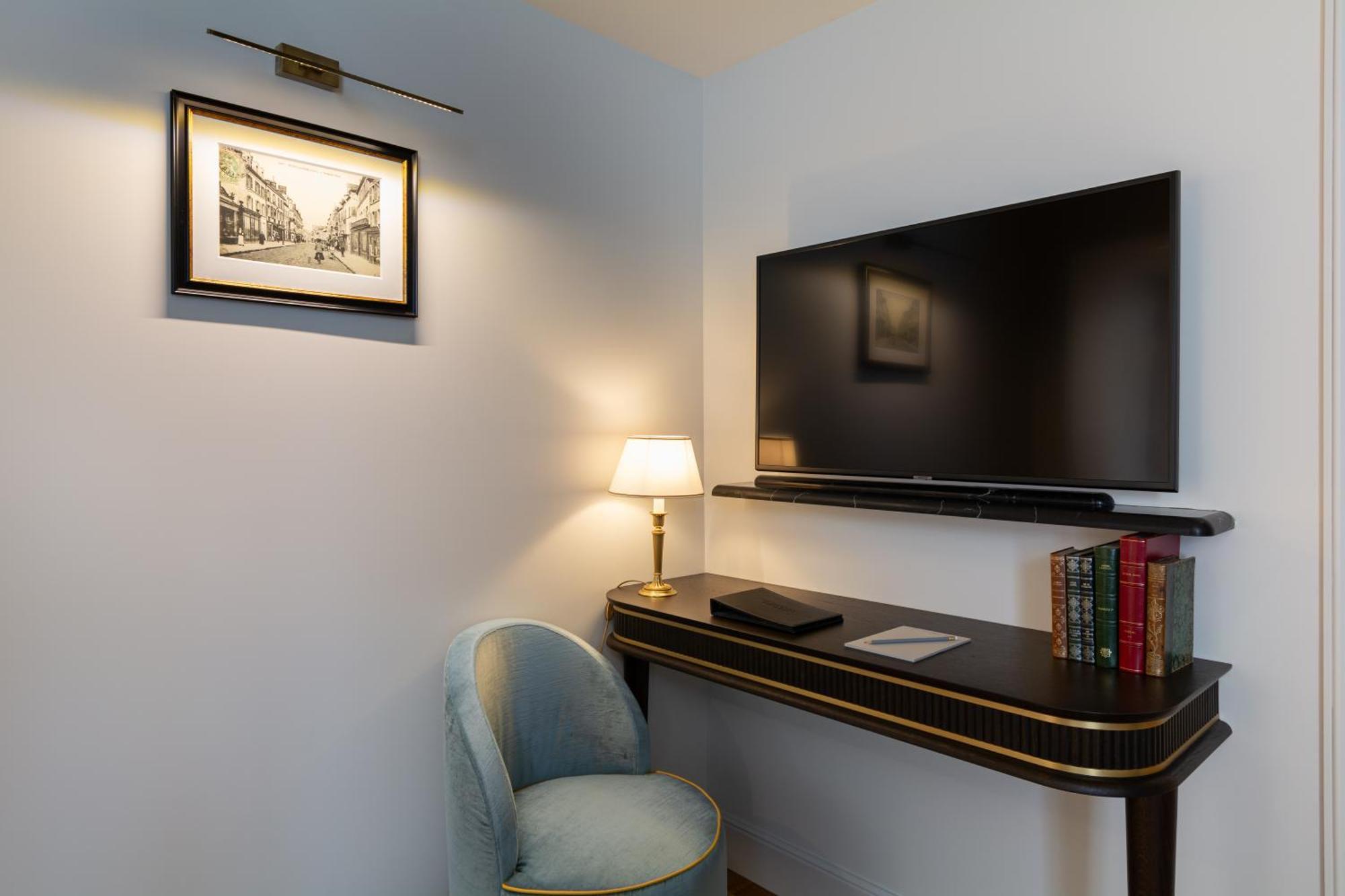 Hotel & Spa Napoleon Fontainebleau Bagian luar foto