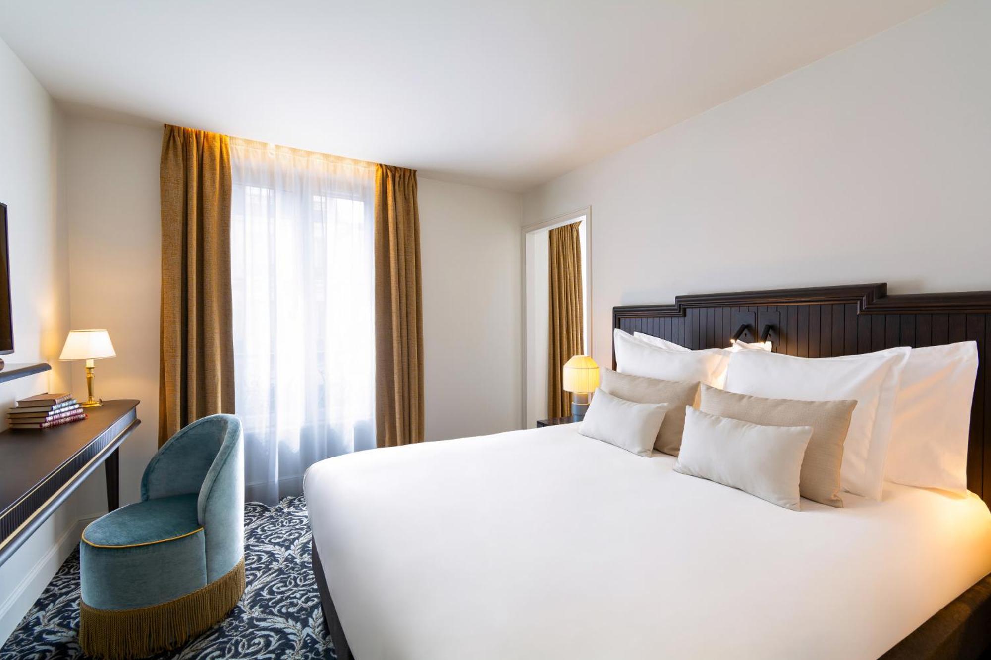 Hotel & Spa Napoleon Fontainebleau Bagian luar foto