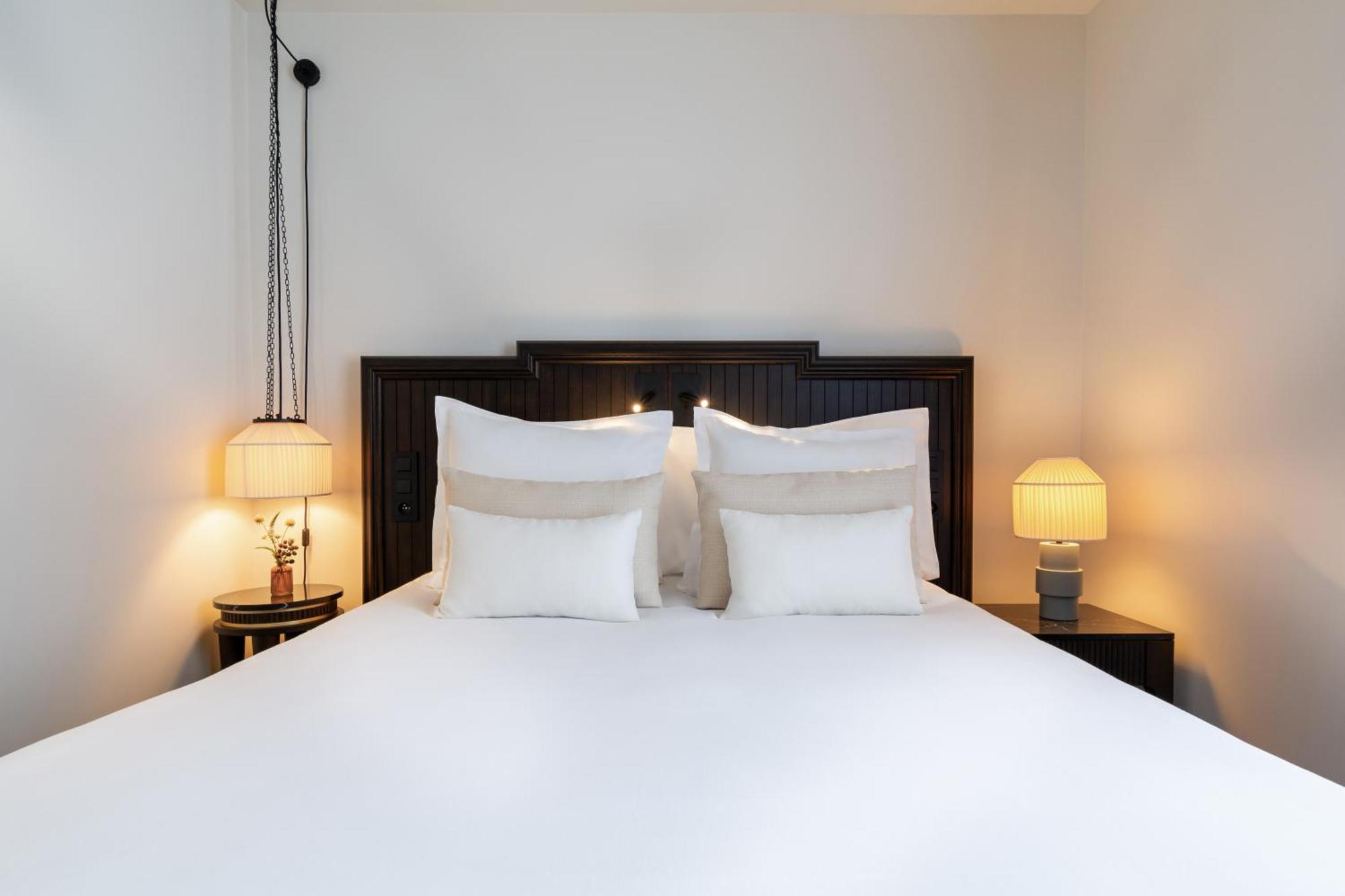Hotel & Spa Napoleon Fontainebleau Bagian luar foto